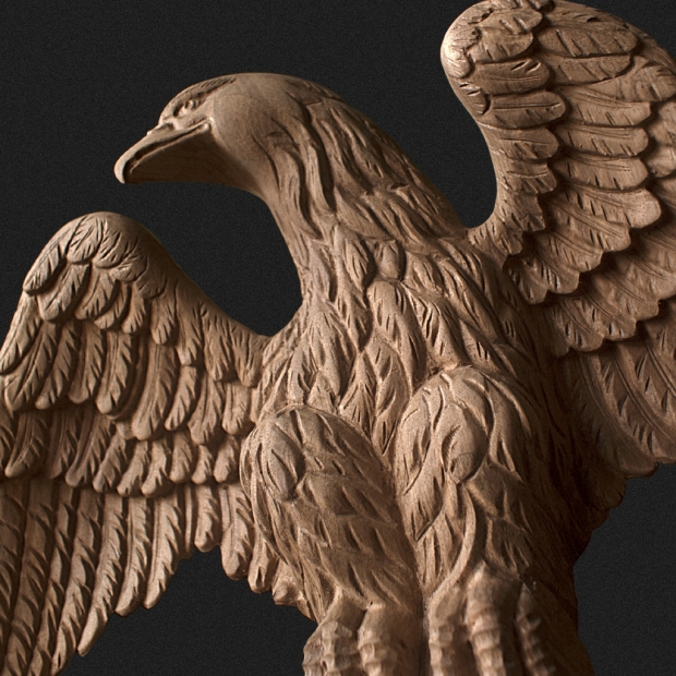 Adlerfigur mit ausgebreiteten flügeln